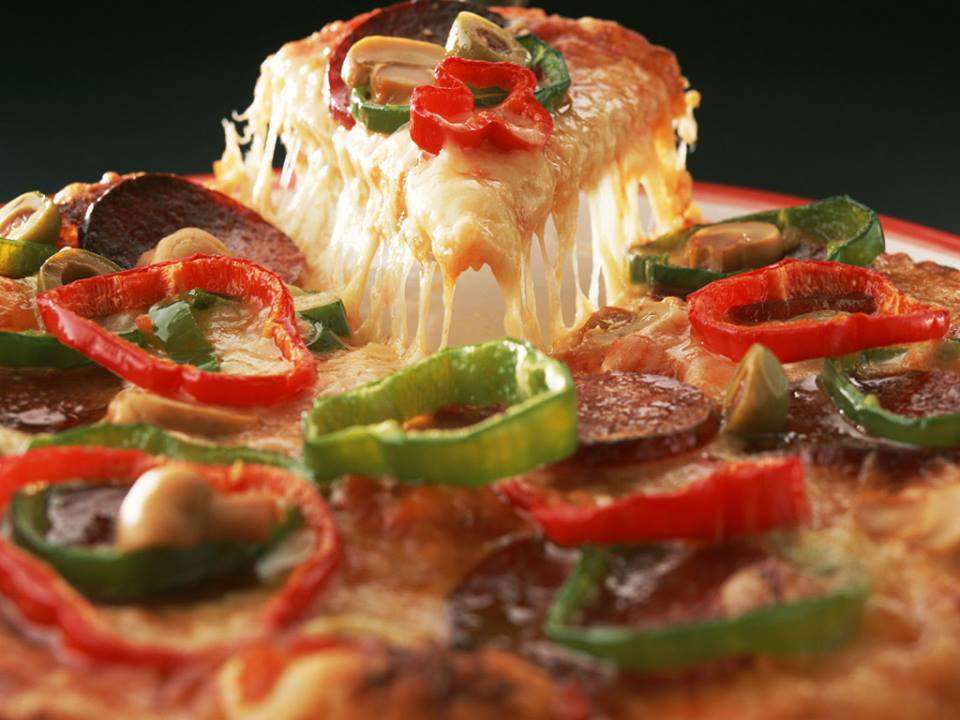 Origem da Pizza - Pizza a Portuguesa - Foto: Divulgação