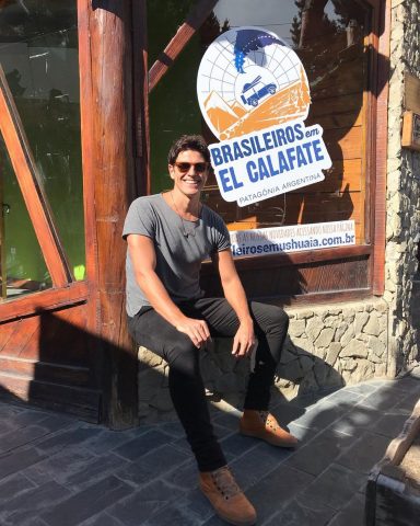Reynaldo Gianecchini marca presença em El Calafate com a Brasileiros em Ushuaia