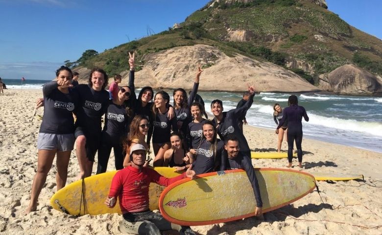 Rio Ecoesporte recebe Rico de Souza em treino de surf