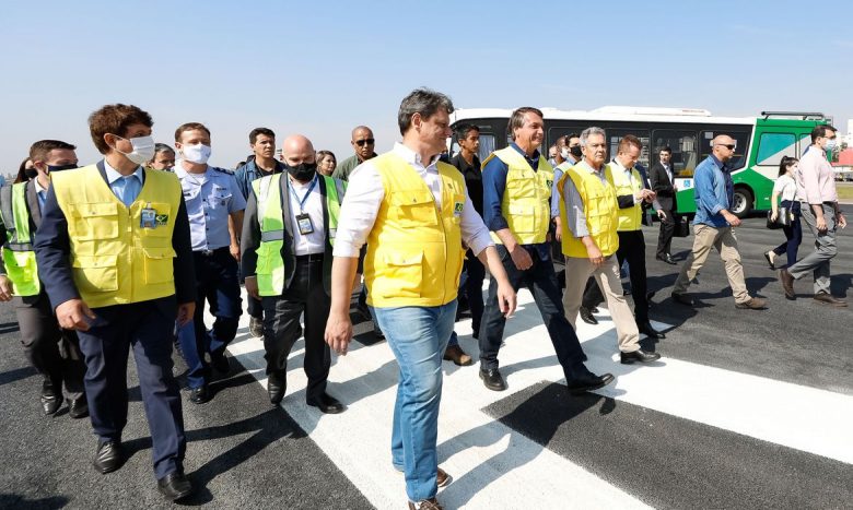 Aviões de grande porte no Aeroporto de Congonhas