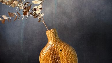 Vaso de madeira, do designer e artesão Ricardo Brito. Foto: divulgação.